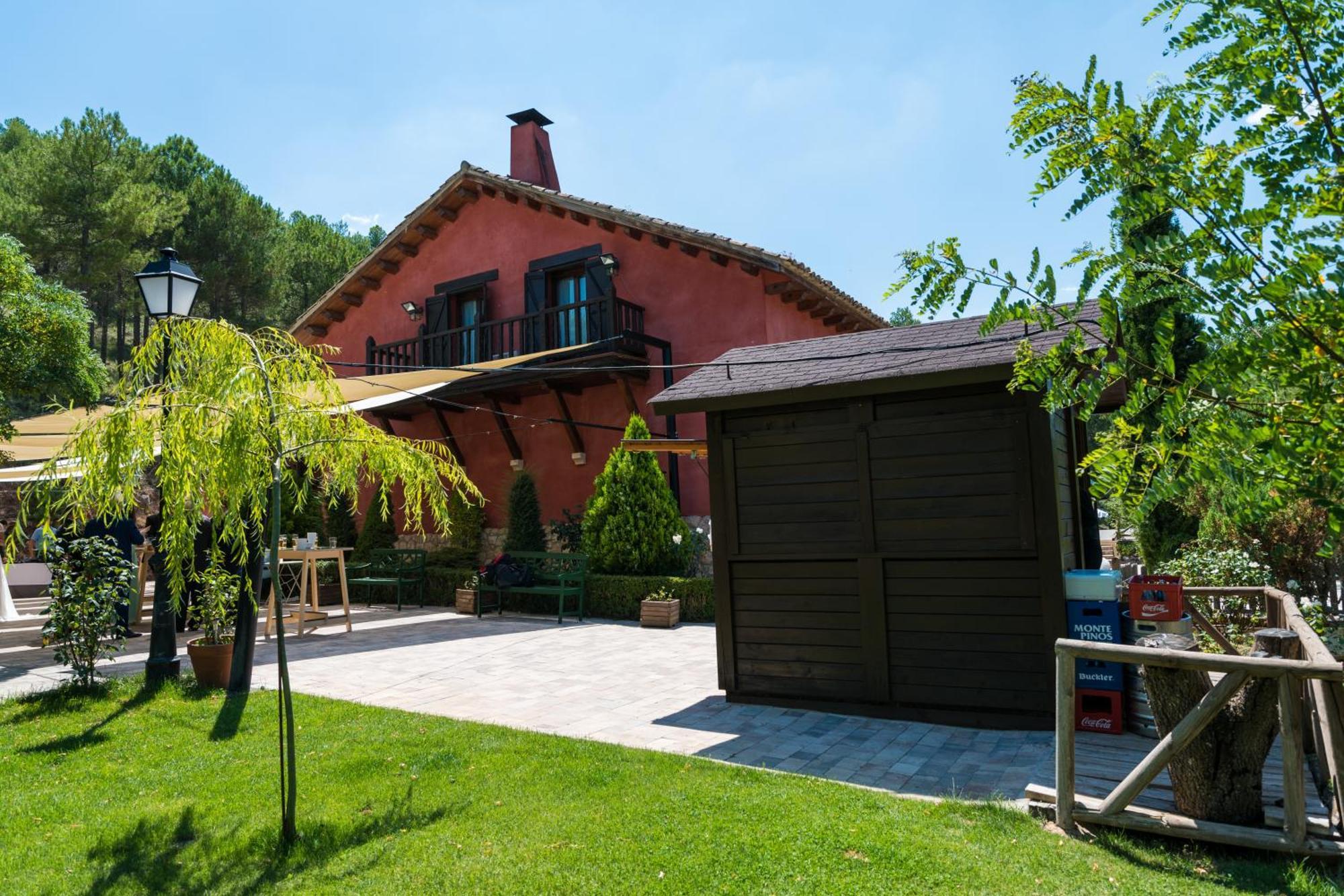 La Casita De Cabrejas Hotel Fuentenava De Jabaga Luaran gambar